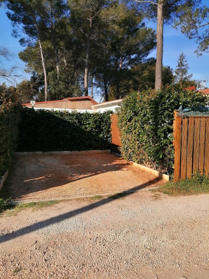 Chalet Sous Le Soleil De Provence *